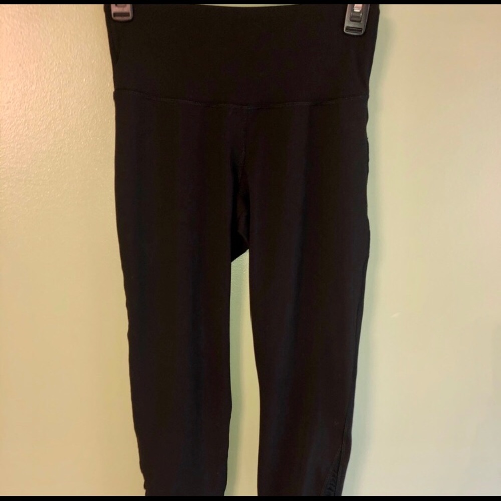 Old Navy Black Athletic Leggings Small